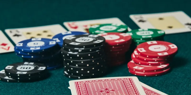 Những điều cần biết về Poker